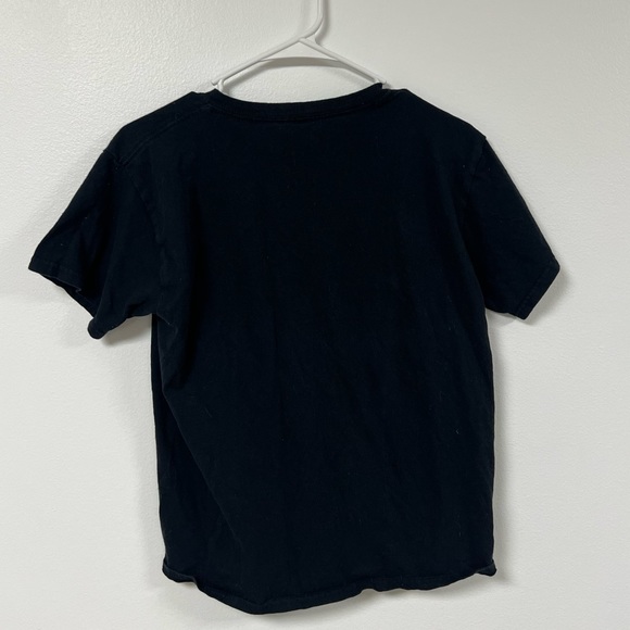 Ariana Grande Sweetener Tour Merch Tee Shirt! - Picture 3 of 3